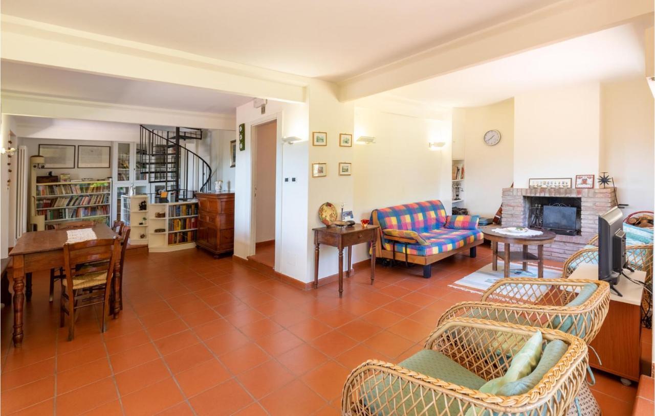 Nice Home In San Giustino Pg Esterno foto